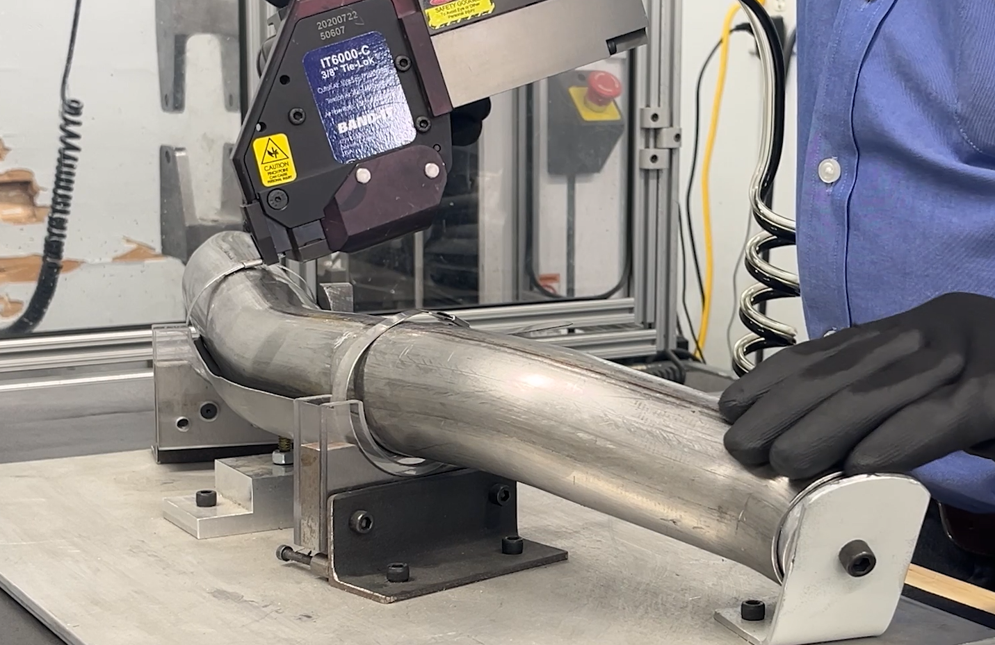 IT6000 Installation Guide German