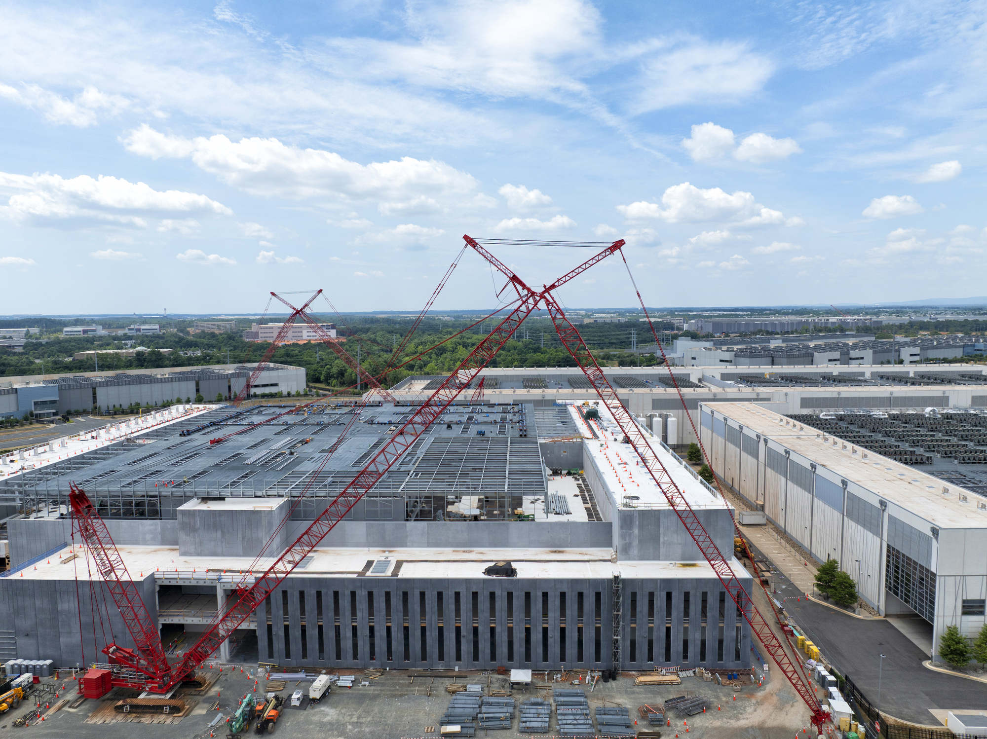 The Hidden Schedule Risk in AI Data Centers: Why Cable Restraint Is Now a Critical Path Decision 